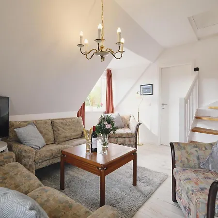 Apartment Ferienwohnung Sorgenfrei *